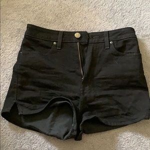 urban outfitter black high-waisted shorts